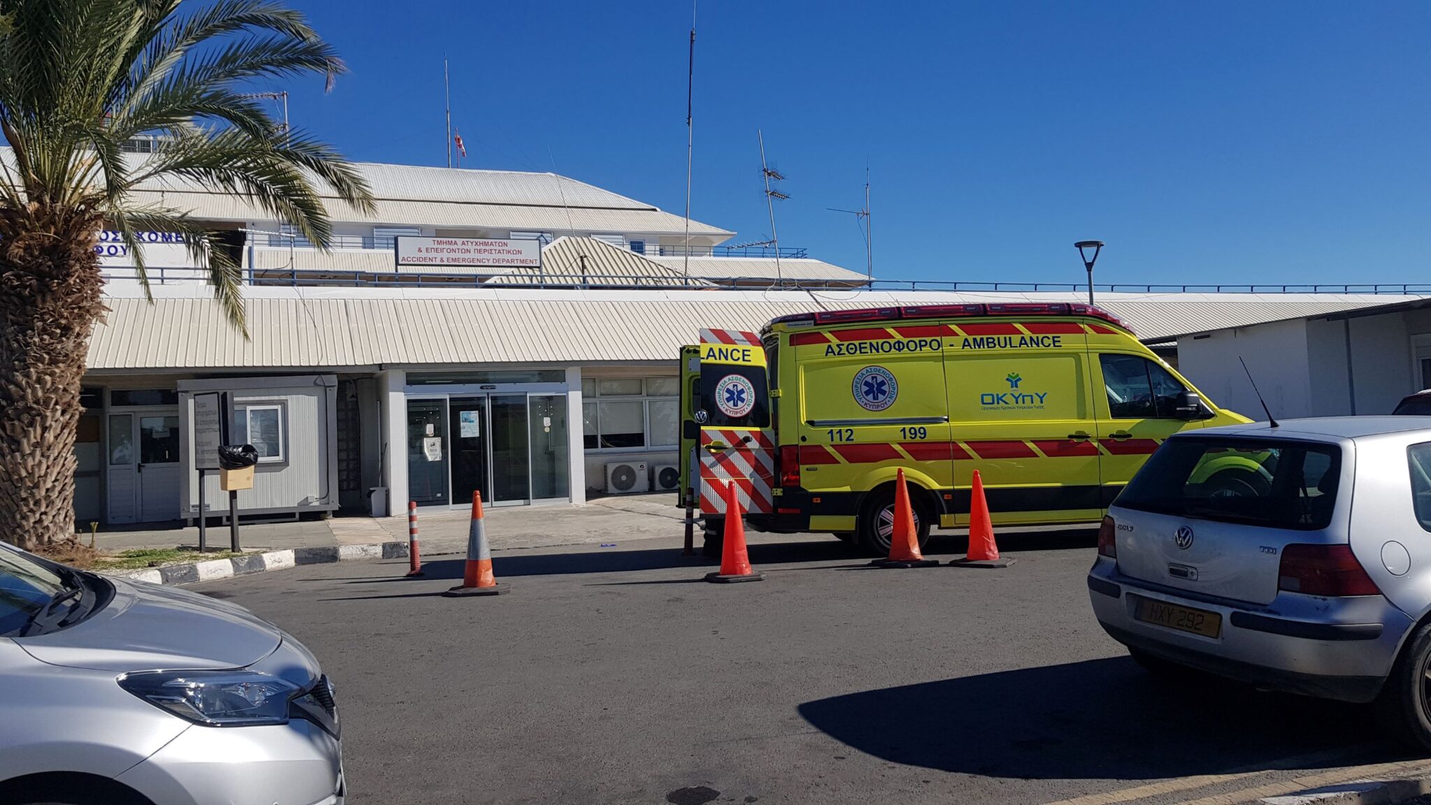 Συνελήφθη ο πατέρας του τρίχρονου που έχασε τη ζωή του μετά από πτώση σε ξενοδοχείο – Σήμερα στο δικαστήριο – Το μεσημέρι η νεκροτομή
