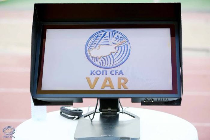 Διευκρινίζει η ΚΟΠ για τις γραμμές του VAR Διευκρινίζει η ΚΟΠ για τις γραμμές του VAR
